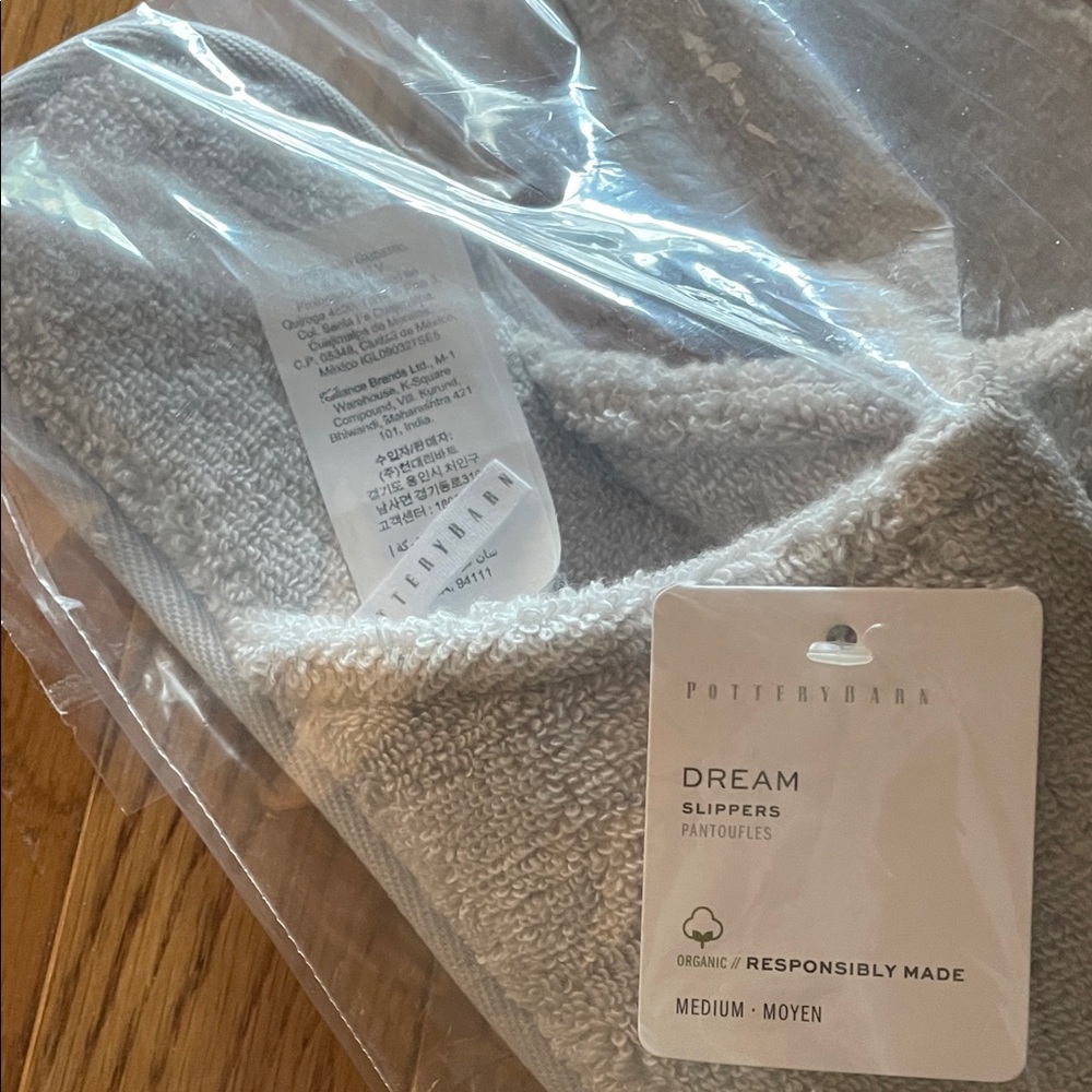 Pottery Barn Dream Slippers in Soft Gray - Picture 2 of 4